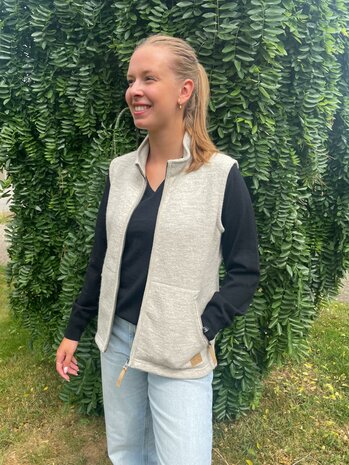 Coco vest ongeverfde wol
